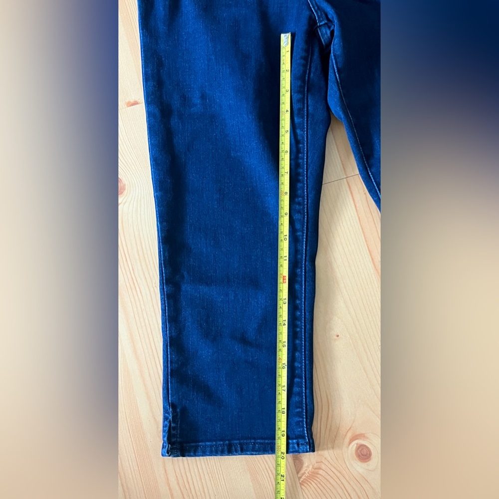Women’s Levi Strauss Blue Jeans Capri’s Size 10 - Picture 5 of 15